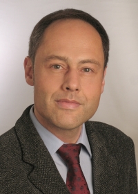 michael200x280
